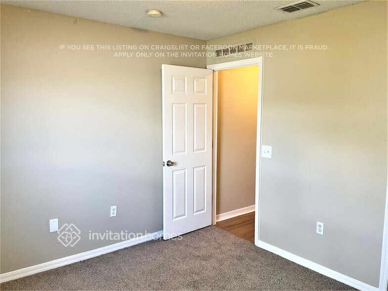 Building Photo - 52 Sawfish Ct