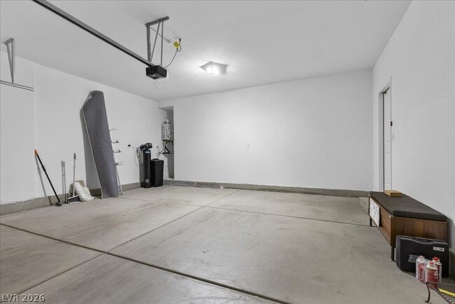 Building Photo - 10423 Stroma Ave