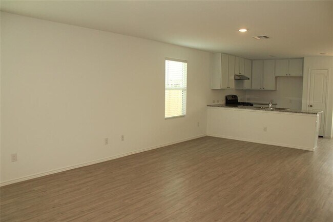 Building Photo - 5823 San Geronimo