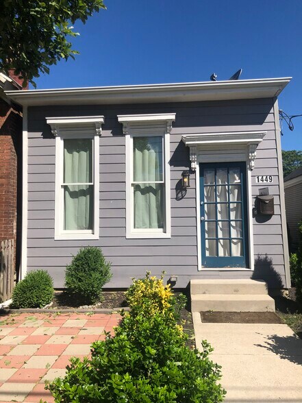 Primary Photo - 1449 Mellwood Ave