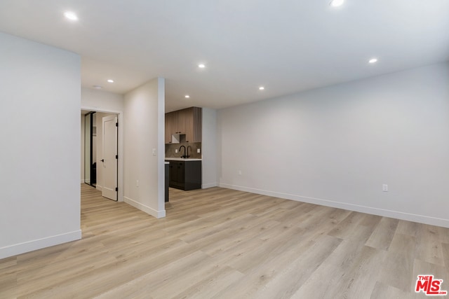 Building Photo - 9337 National Blvd