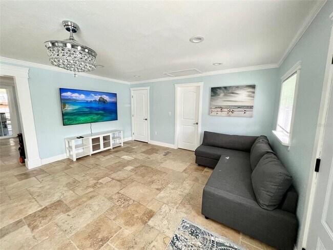 Building Photo - 2963 Bahia Vista St