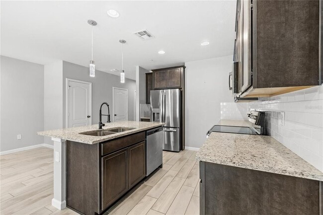 Building Photo - 260 Smugglers Way