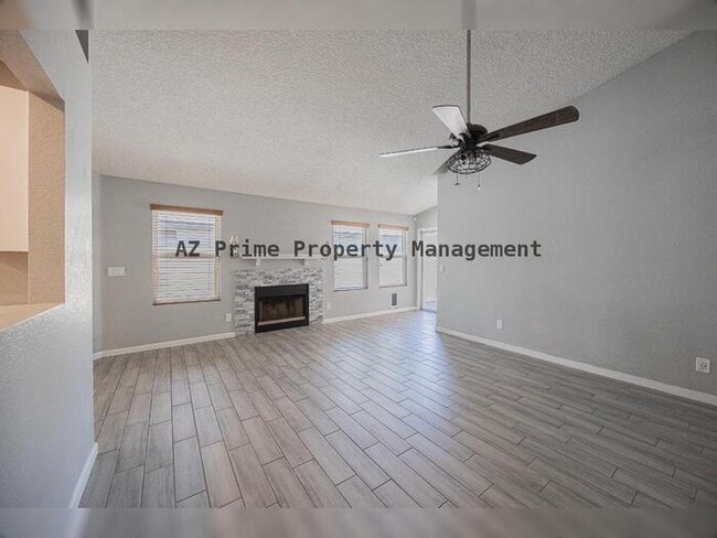 Building Photo - 8870 W Villa Rita Dr