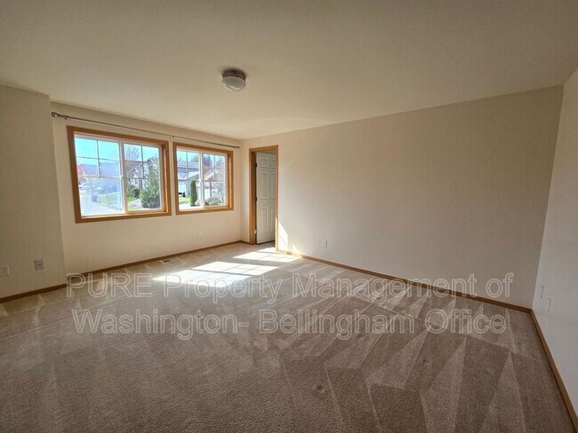 Building Photo - 4449 Jacob Pl