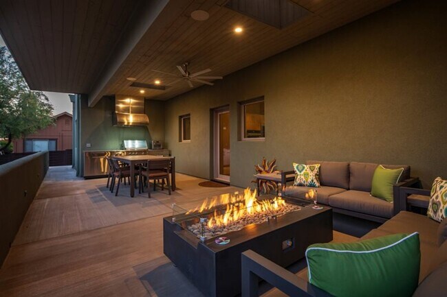 Building Photo - Exquisite Luxury Home Basking in Red Rock Mountains with Infrared Sauna + Fire Tables, Near Oak C...