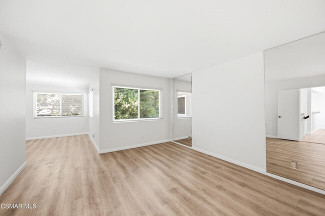 Building Photo - 681 Triunfo Canyon Rd