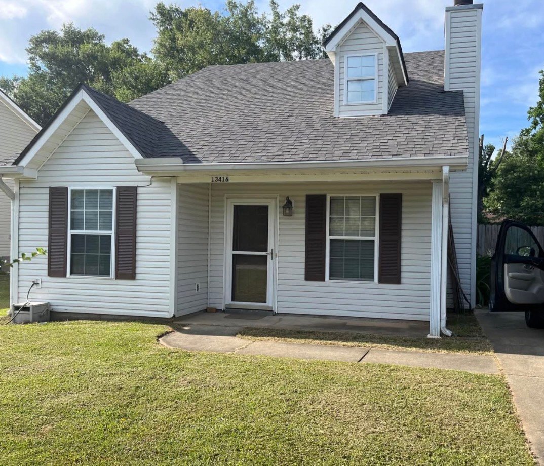 Building Photo - 13416 Locust Hill Dr