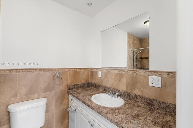 Building Photo - 1381 W 63rd St