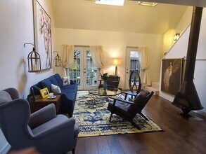 Building Photo - 1433 Cedar Post Ln