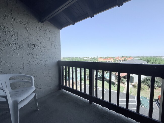 Building Photo - 5650-5A1A A1A S