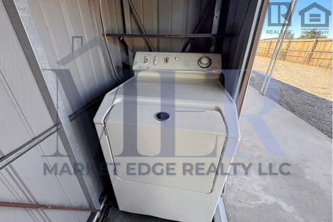 Building Photo - 2Bed/1Bath Mobile Home in East Mesa--NO HOA! RV PARKING!