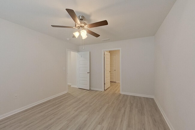 Building Photo - 4647 Malay Cir