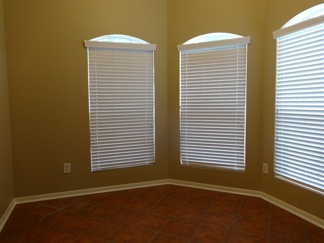 Building Photo - 2302 Turnbury Elm Ct