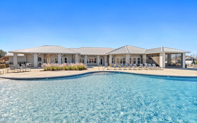 Building Photo - Northern Dancer