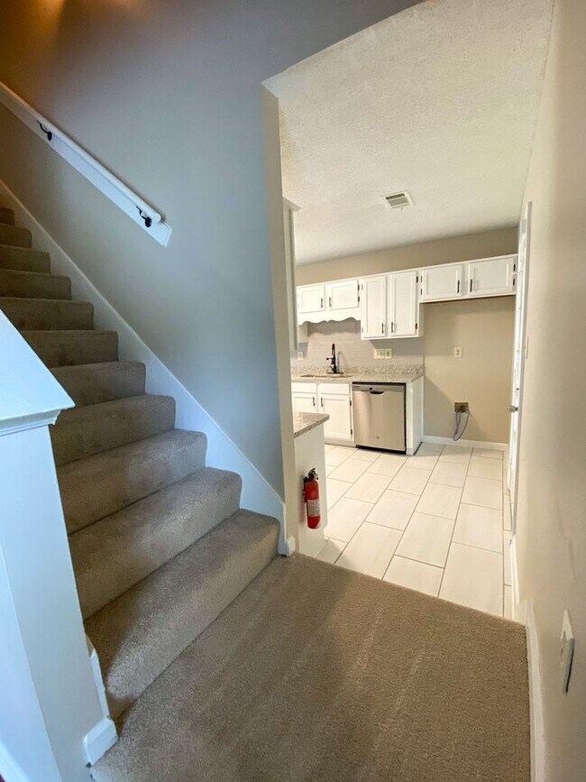 Building Photo - 3 bed, 2 bath in Millington