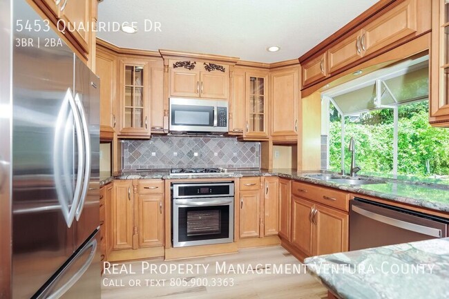 Building Photo - Charming 3 Bedroom, 2 Bathroom Home with U...