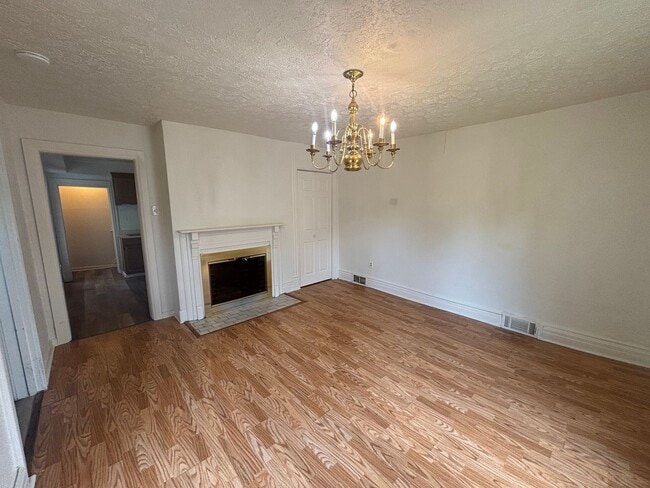 Building Photo - Spacious rooms, updated mechanicals, and convenient Canonsburg living