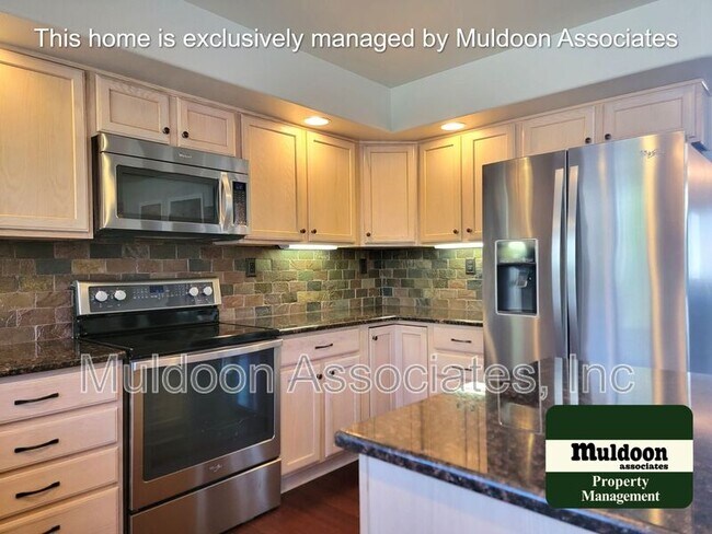 Building Photo - 6677 Wild Indigo Dr