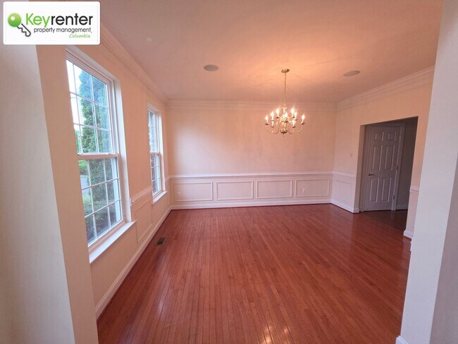 Building Photo - Beautiful 4-Bedroom Home in New Market – Hardwood Floors, Modern Kitchen, 2-Car Garage & Yard Car...