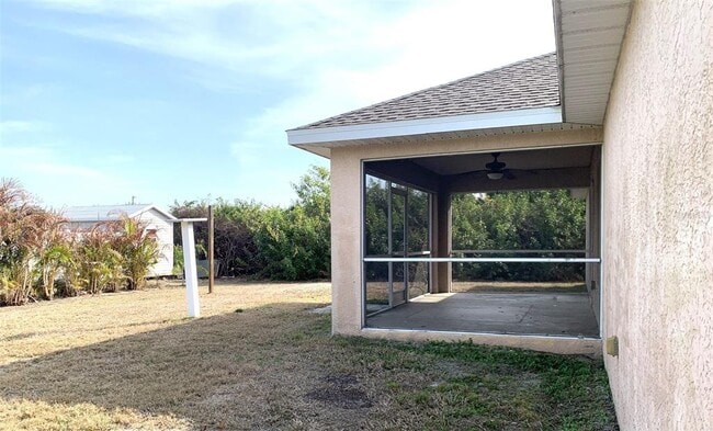 Building Photo - 12516 Willmington Blvd