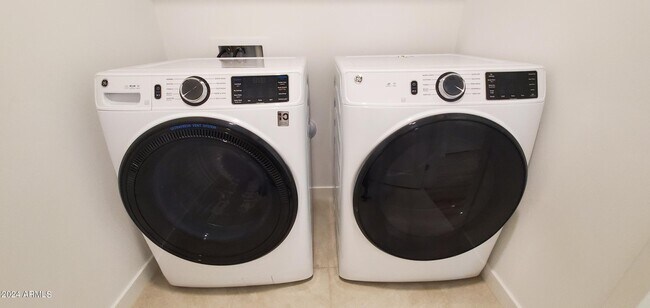 Building Photo - 7812 N 79th Dr