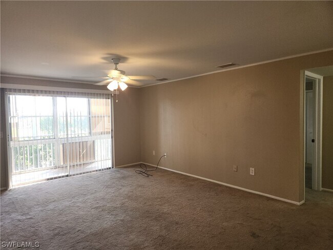 Building Photo - 6777 Winkler Rd