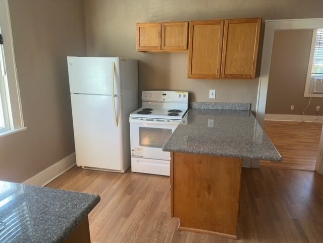 Building Photo - 3802 Avenue N