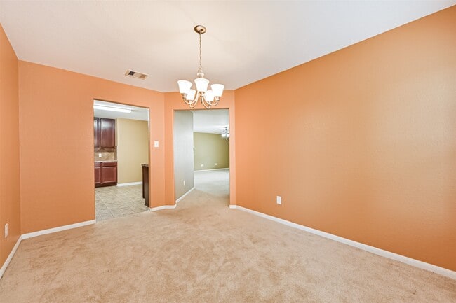 Building Photo - 13418 E Red Birch Cir