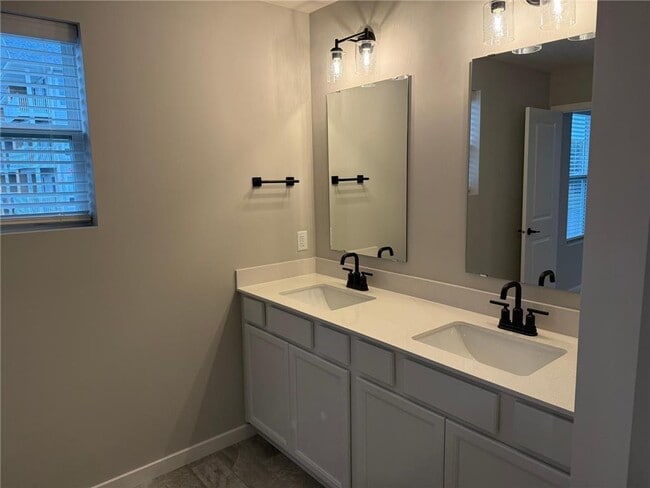 Building Photo - 1791 Hauer Trail