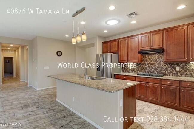 Building Photo - 40876 W Tamara Ln