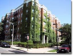 Building Photo - 231-235 Park Dr