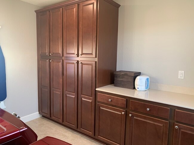 Building Photo - 1482 Tule Peak Cir