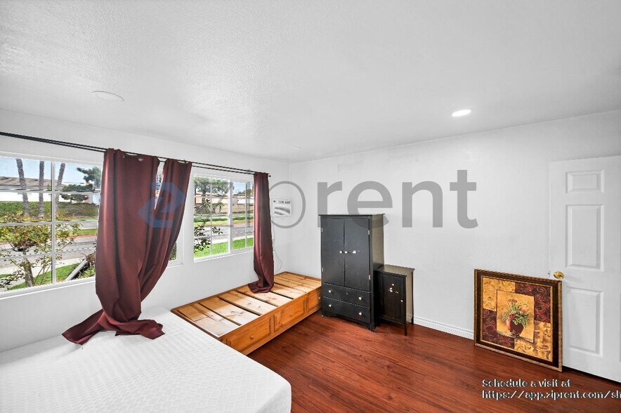 Building Photo - 17402 Horst Ave