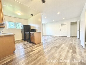 Building Photo - 1320 S Ridgeley Dr