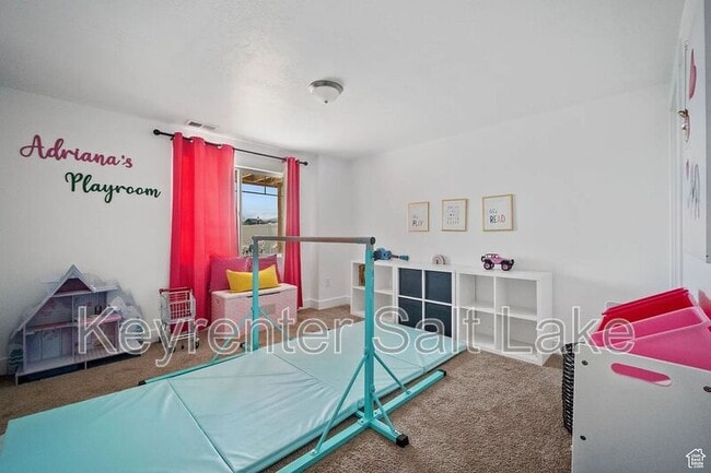 Building Photo - 6463 Maple Valley Cir