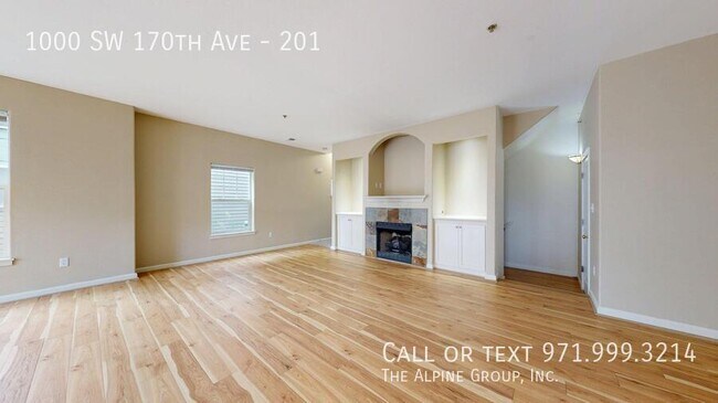 Building Photo - 1000 SW 170th Ave
