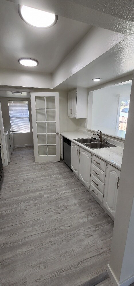Building Photo - 544 Virginia St