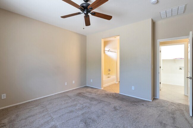Building Photo - Lovely Anthem home on quiet cul-de-sac  no...