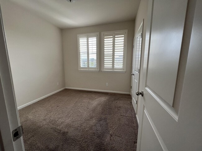 Building Photo - 18673 McClellan Cir