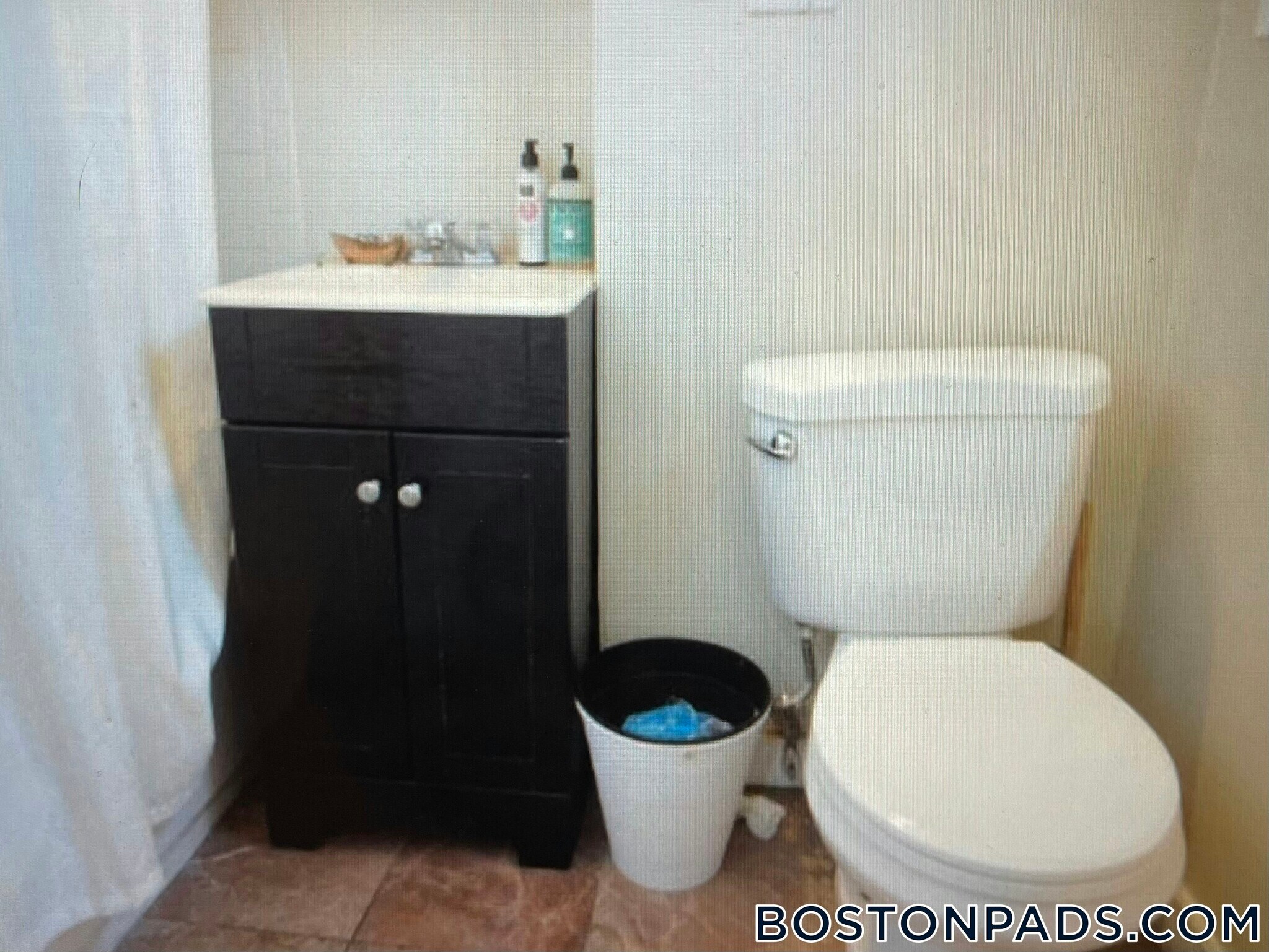 Building Photo - 38 Hemenway St