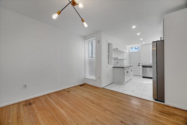 Building Photo - 1936 Druid Hill Ave