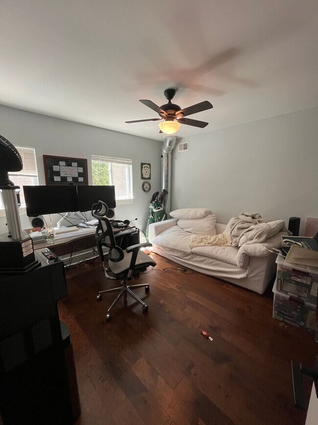 Building Photo - Lawrenceville 3 Bed, 2.5 Bath House with Parking for Lease July 1!