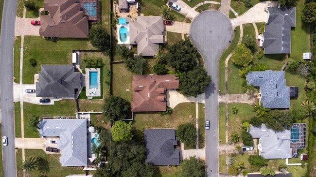 Building Photo - 109 Bilbao Dr