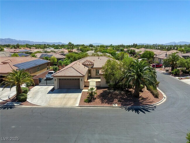 Building Photo - 7286 Mt Kearsarge St