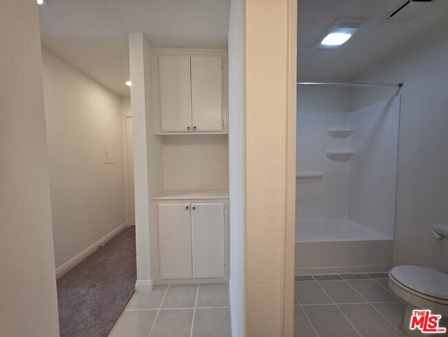 Building Photo - 8505 Gulana Ave