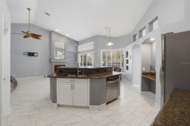 Building Photo - 1608 Imperial Palm Dr