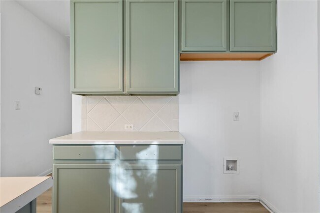 Building Photo - 2209 Boneset Trail