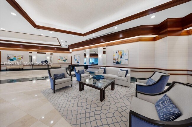 Building Photo - 3200 N Ocean Blvd