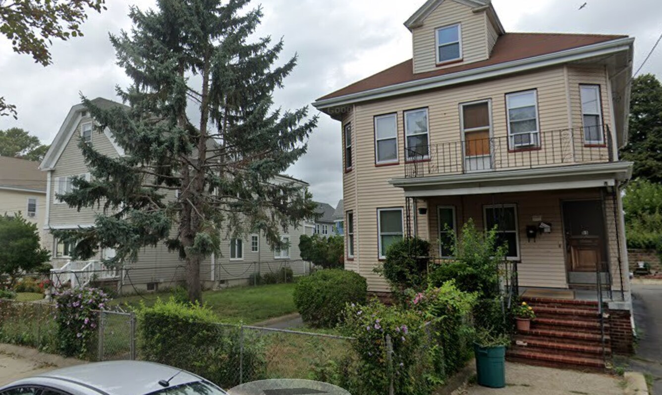 Building Photo - 65 Wareham St